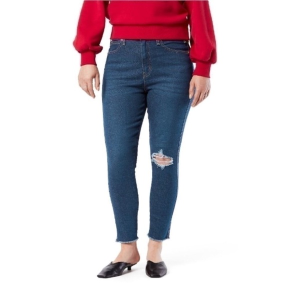 Levi’s Heritage High Rise Skinny Jeans - Picture 1 of 12